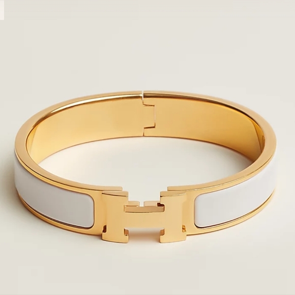 Authentic Hermes Narrow Click H Bracelet in Enamel with Gold-Plated hardware - Picture 1 of 7